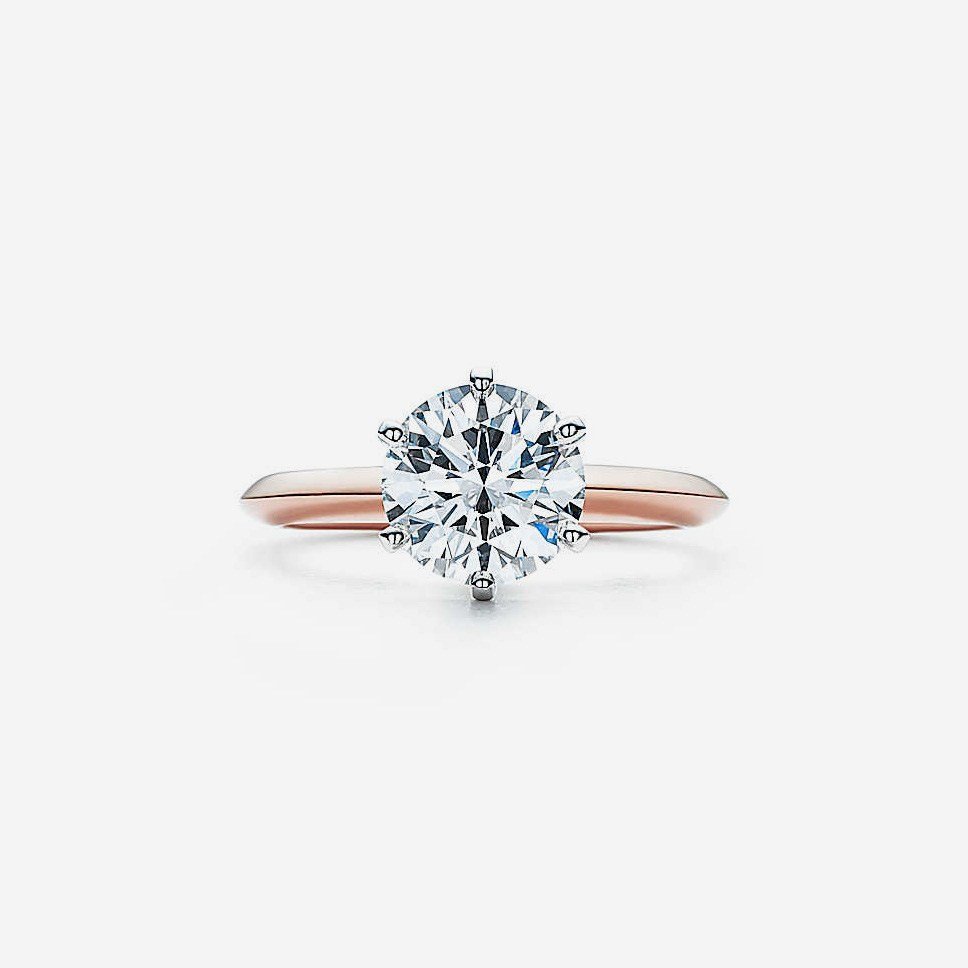 Zareeva Classic Round Solitaire Ring
